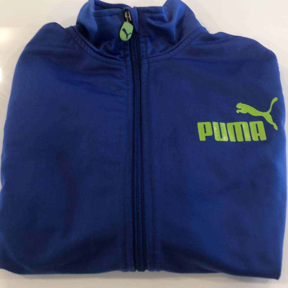Kids Puma Jacket size Small